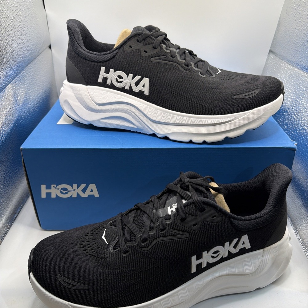 Hoka One One Men's Arahi 8 Running Shoes 1168690 BWHT Size 12D. NIB